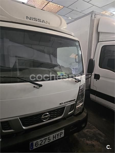 Usado Nissan Cabstar 136 CV (100 kW) 2013 Blanco Pickup/Camioneta