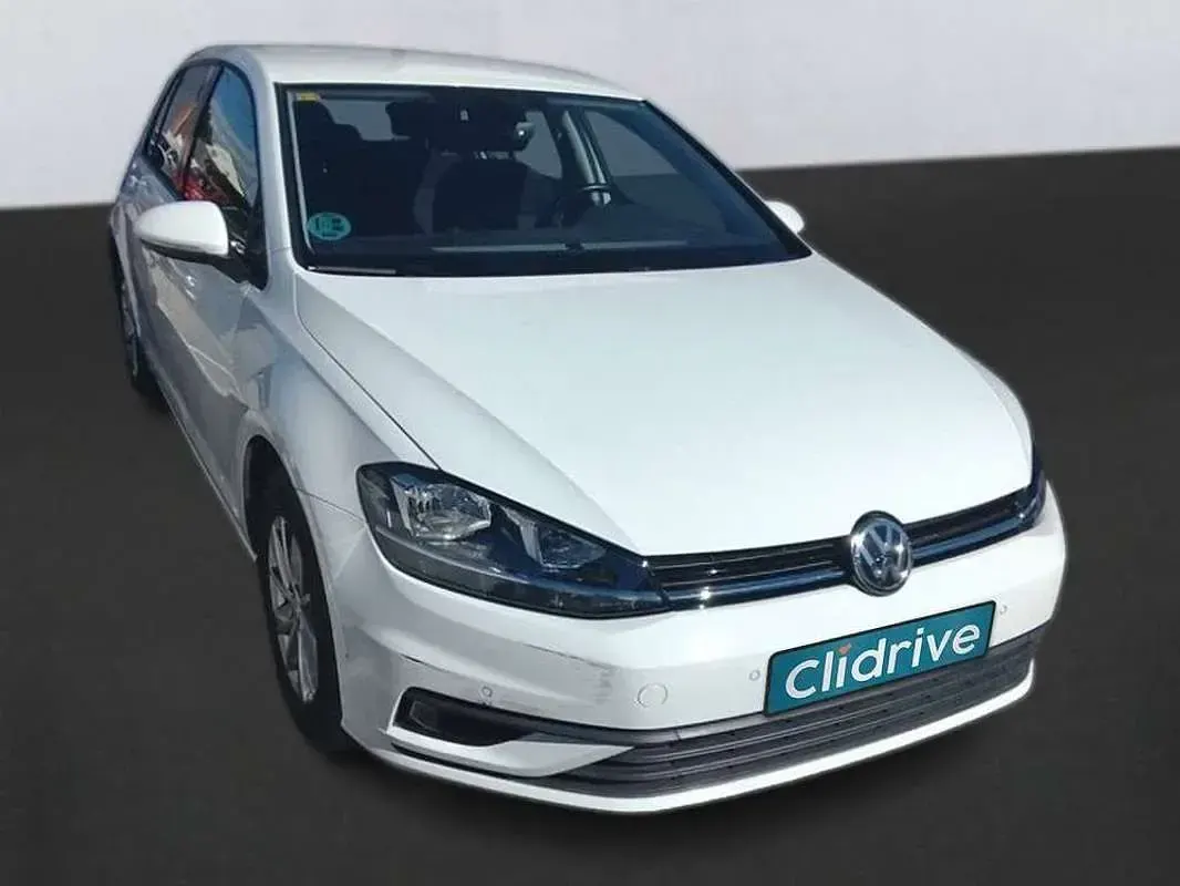 Usado VW Golf VII Edition 116 CV (85 kW) 2020 Blanco Utilitario