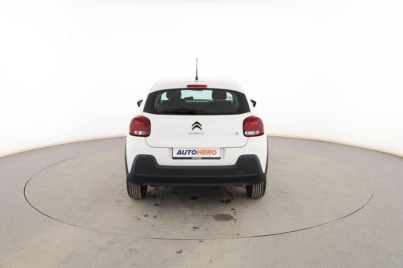 Usado Citroën C3 Live 102 CV (75 kW) 2022 Blanco Utilitario