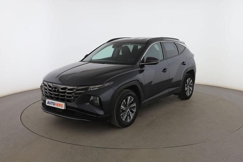 Gris Usado 2021 Hyundai Tucson SUV | 24.599 € (Un poco caro) - Imagen 1/3