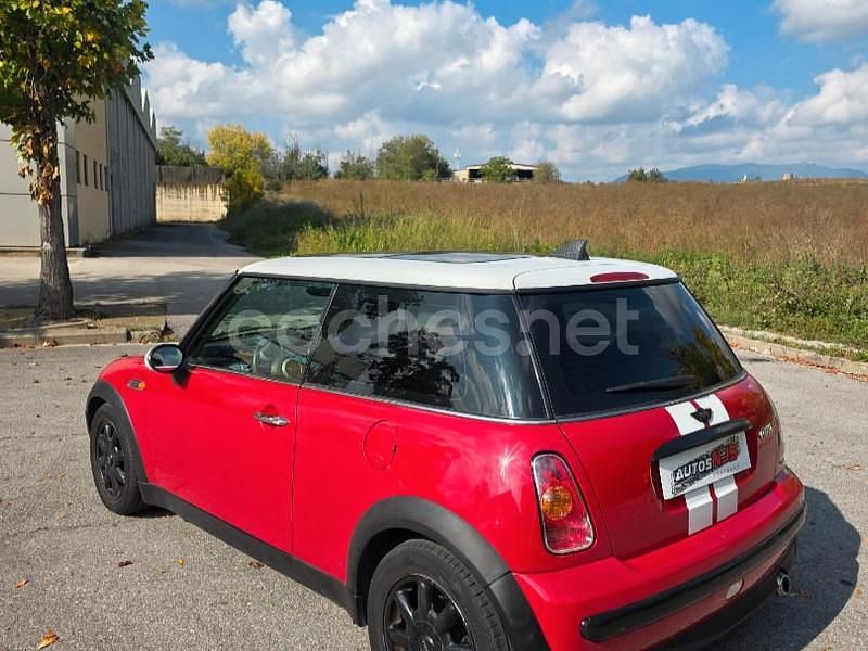 Usado Mini Cooper 115 CV (84 kW) 2002 Rojo Utilitario