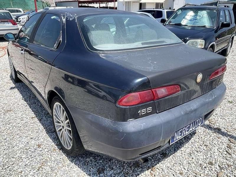 Usado Alfa Romeo 156 Distinctive 114 CV (83 kW) 2004 Berlina