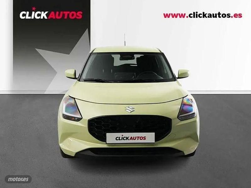 Usado Suzuki Swift 83 CV (61 kW) 2025 Amarillo Berlina