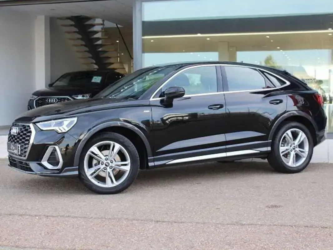 Usado Audi Q3 S-Line 150 CV (110 kW) 2022 Negro SUV