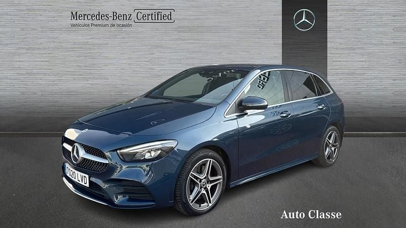 Usado Mercedes B250e AMG line 218 CV (160 kW) 2021 Azul denim Monovolumen
