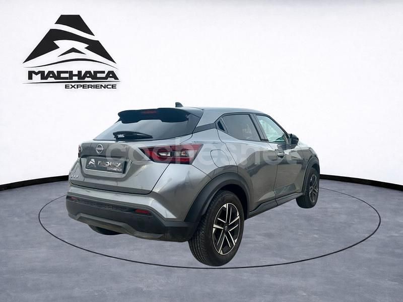 Usado Nissan Juke N-Connecta 114 CV (83 kW) 2025 Gris / plata SUV