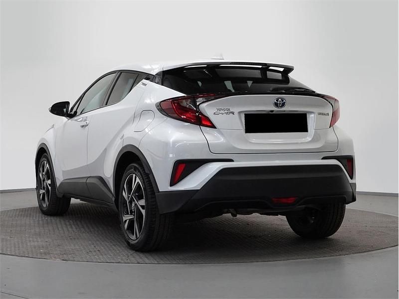 Usado Toyota C-HR Advance 122 CV (89 kW) 2021 Blanco perlado SUV