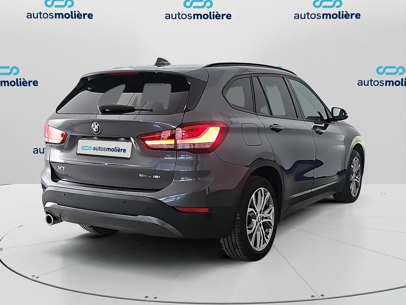 Usado BMW X1 Advantage 140 CV (102 kW) 2021 Gris SUV