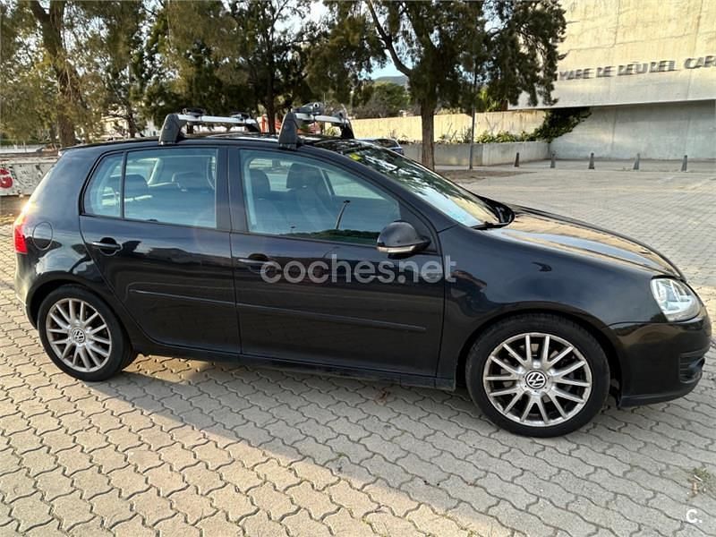 Usado VW Golf V GT 170 CV (125 kW) 2007 Negro Berlina
