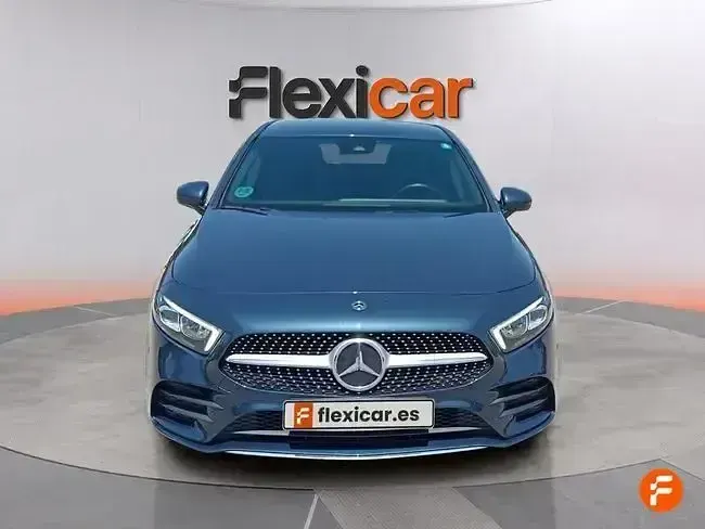 Usado Mercedes A200 150 CV (110 kW) 2019 Gris / plata Berlina