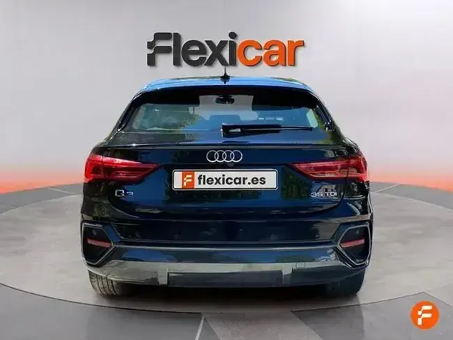 Usado Audi Q3 150 CV (110 kW) 2021 Negro SUV