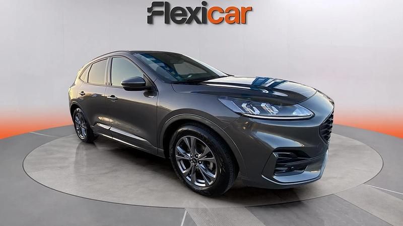 Usado Ford Kuga ST-Line 120 CV (88 kW) 2024 Gris SUV