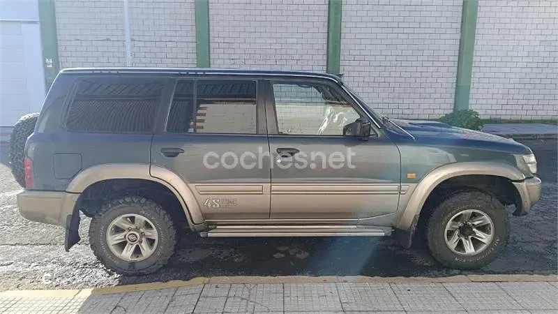 Usado Nissan Patrol Comfort 158 CV (116 kW) 2001 Verde SUV