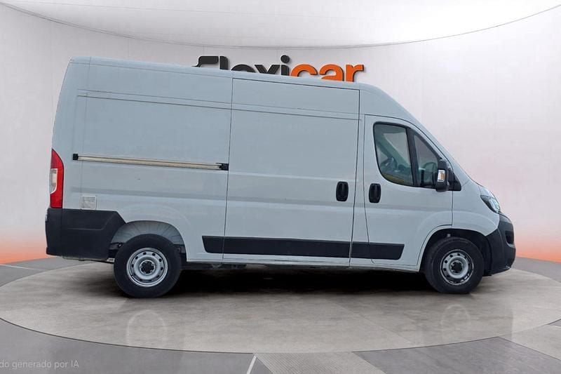 Usado Fiat Ducato 136 CV (100 kW) 2021 Blanco Van