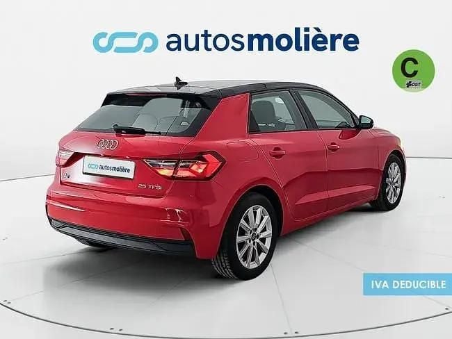 Käytetty Audi A1 Advanced Plus 95 HP (69 kW) 2019 Punainen Katumaasturi