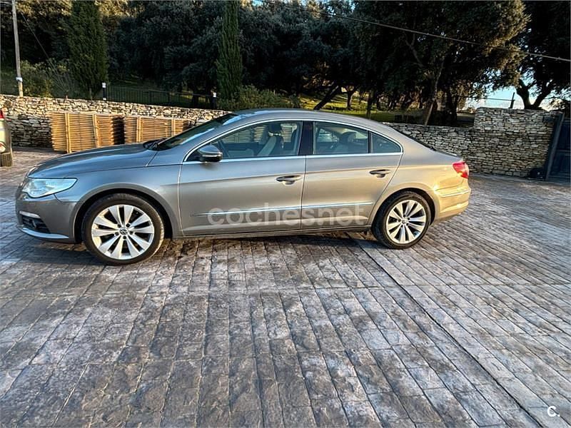 Usado VW Passat 140 CV (102 kW) 2009 Beige Berlina