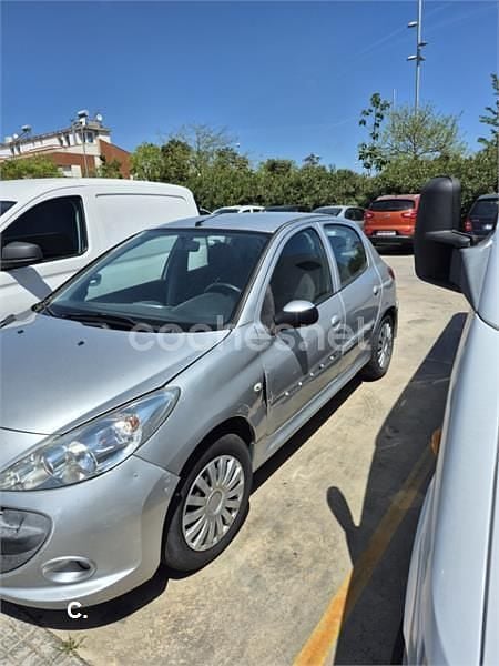Occasion Peugeot 206+ 70 ch (51 kW) 2009 Gris Citadine