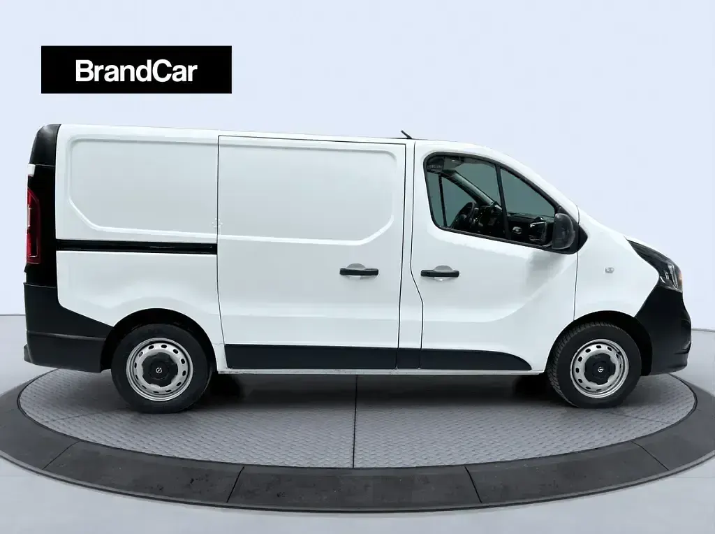 Usado Opel Vivaro 120 CV (88 kW) 2019 Blanco Monovolumen