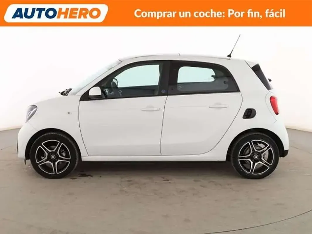 Usado Smart ForFour Electric Drive Passion 60 kW (82 CV) 2022 Blanco Utilitario