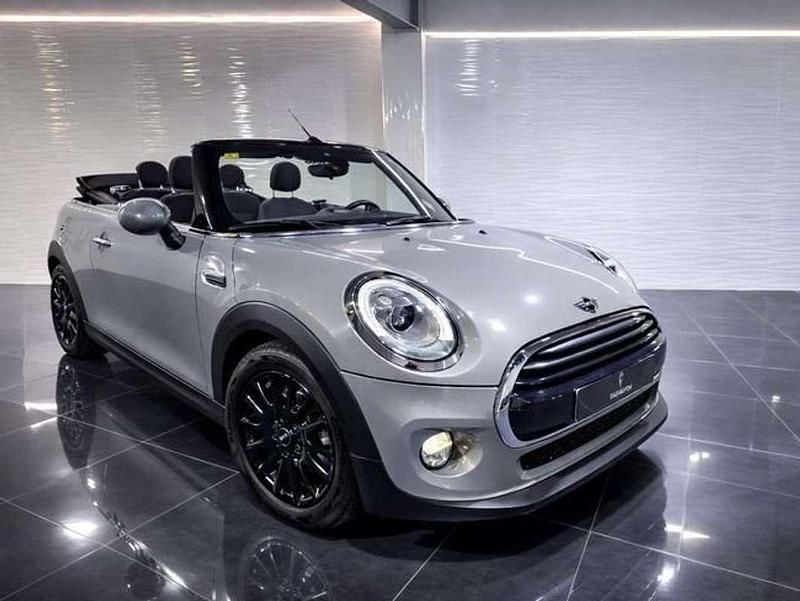 Usado Mini Cooper D Cabriolet 116 CV (85 kW) 2016 Gris Descapotable