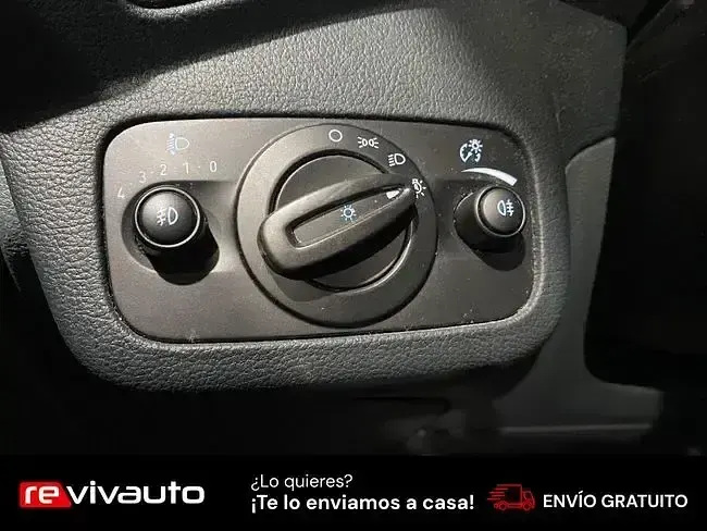 Usado Ford C-MAX Trend+ 125 CV (91 kW) 2015 Blanco Monovolumen