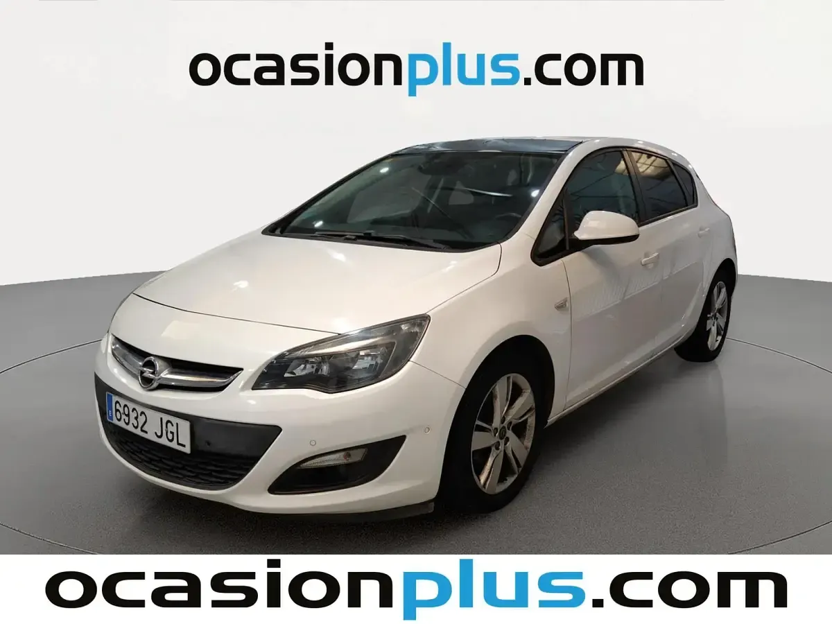 Usado Opel Astra Selective 140 CV (102 kW) 2015 Utilitario