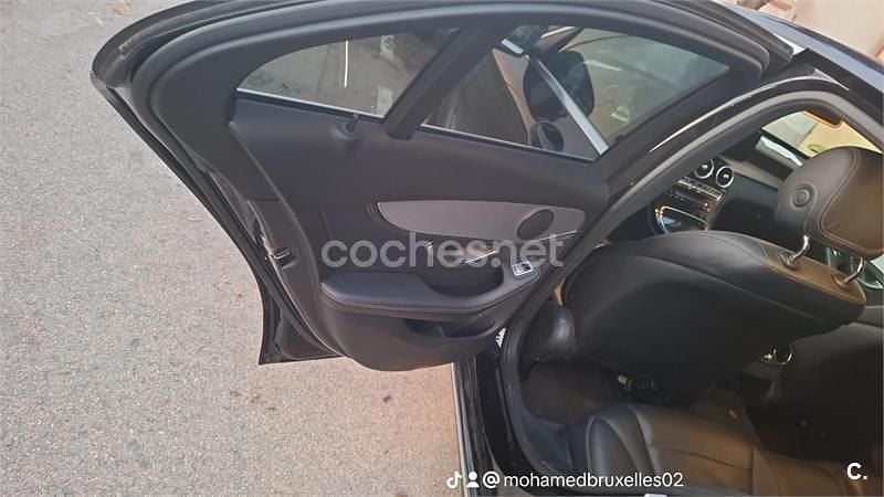 Usado Mercedes C200 136 CV (100 kW) 2016 Negro Berlina