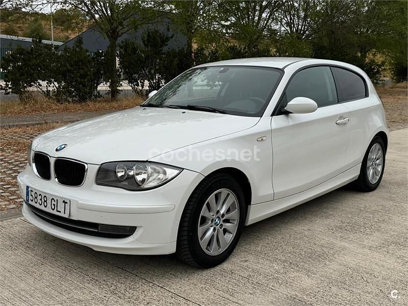 Blanco Usado 2009 BMW 116 Utilitario | 5500 € (Buen precio) - Imagen 1/4