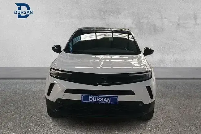 Usado Opel Mokka 136 CV (100 kW) 2024 Blanco SUV
