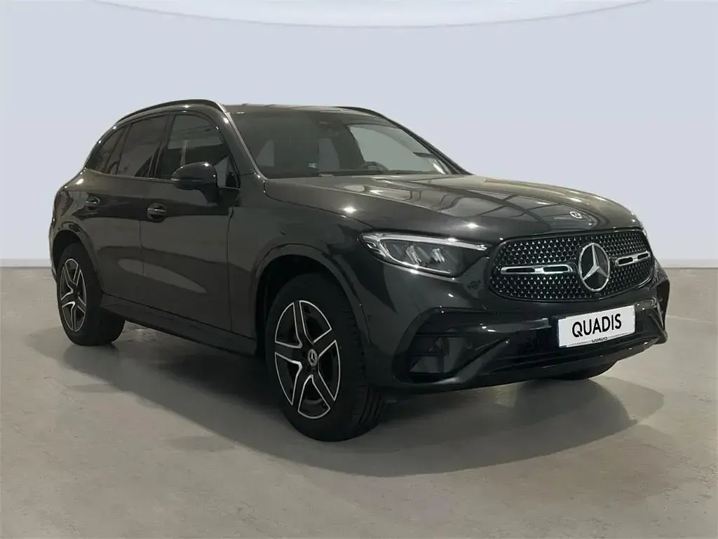 Nuevo Mercedes GLC300e 333 CV (244 kW) 2026 Gris grafito SUV