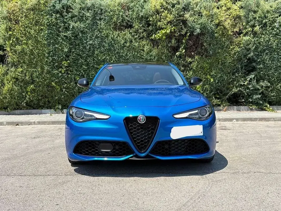 Usado Alfa Romeo Giulia Veloce 280 CV (205 kW) 2019 Azul Berlina