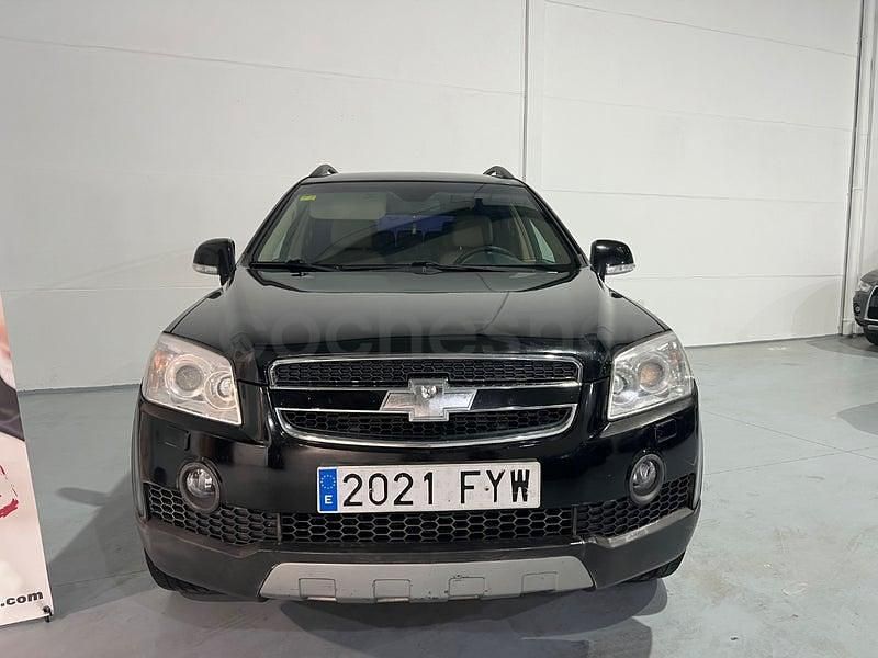 Usado Chevrolet Captiva 150 CV (110 kW) 2008 Negro SUV