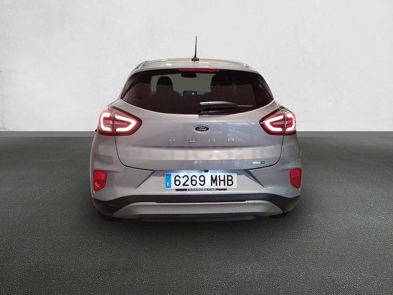 Usado Ford Puma Titanium 125 CV (91 kW) 2023 Gris / plata SUV