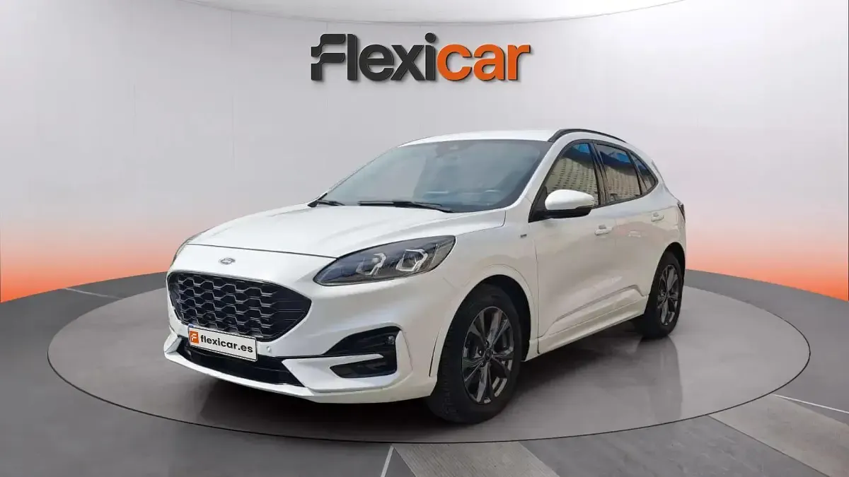 Usado Ford Kuga ST-Line 120 CV (88 kW) 2022 Blanco SUV