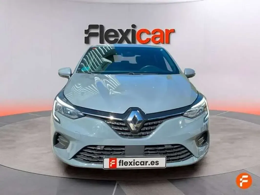 Usado Renault Clio Zen 86 CV (63 kW) 2020 Gris Utilitario