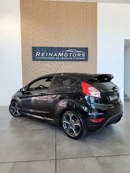 Usado Ford Fiesta ST 200 CV (147 kW) 2017 Negro Utilitario