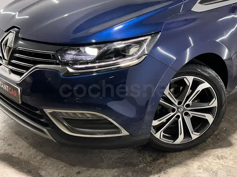 Usado Renault Espace Initiale 200 CV (147 kW) 2019 Azul Monovolumen