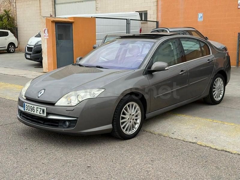 Usado Renault Laguna III Privilege 150 CV (110 kW) 2008 Beige Berlina