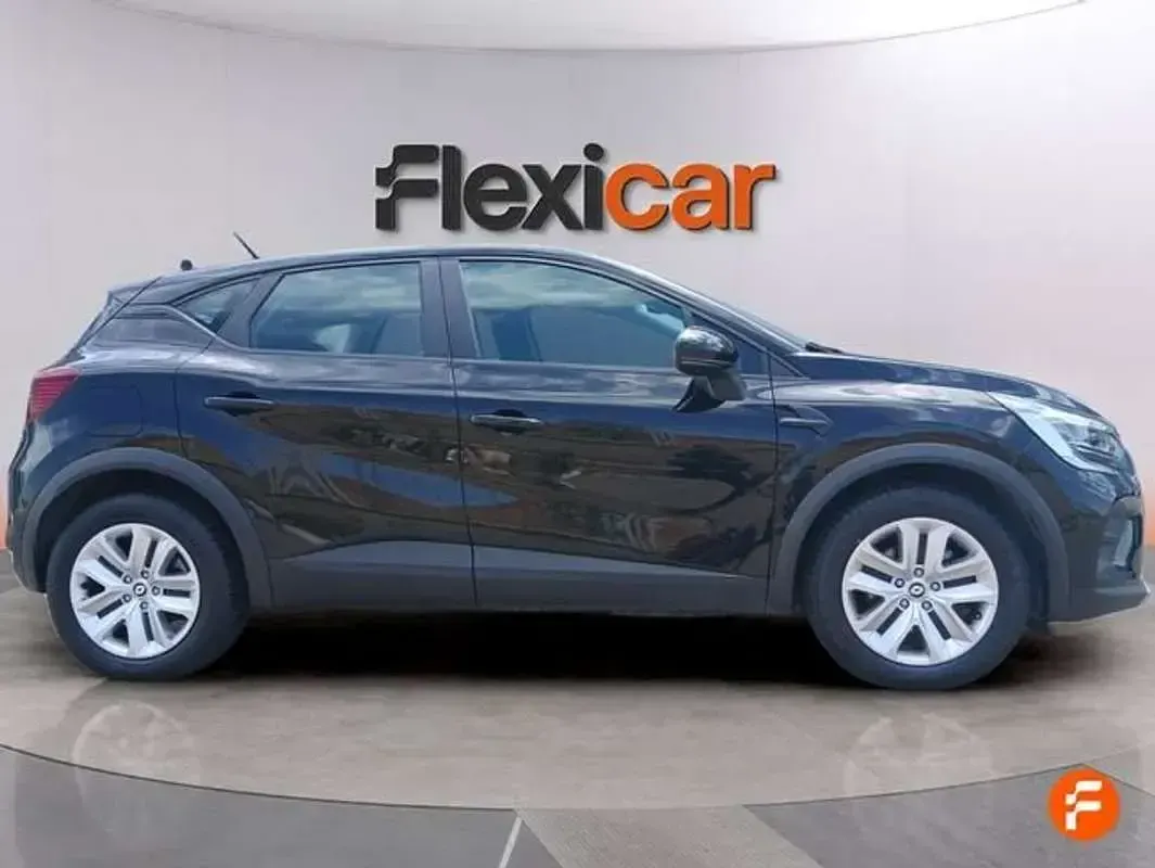 Usado Renault Captur Evolution 160 CV (117 kW) 2022 Negro SUV