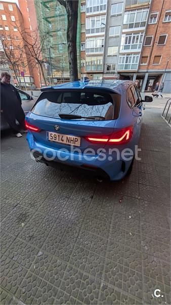 Usado BMW 118 Shadowline 150 CV (110 kW) 2020 Azul Utilitario