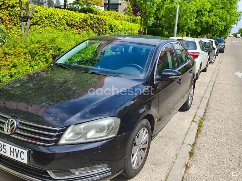Begagnad VW Passat Advance 140 HK (102 kW) 2013 Svart Sedan