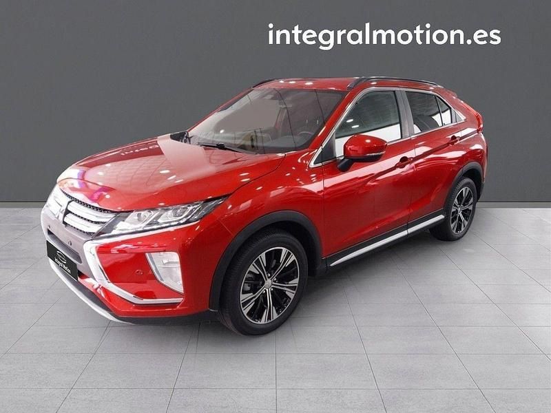 Rojo Usado 2020 Mitsubishi Eclipse Cross Motion SUV | 21.900 € (Caro) - Imagen 1/4
