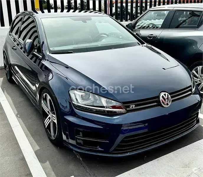 Usado VW Golf VII R 300 CV (220 kW) 2014 Azul Berlina