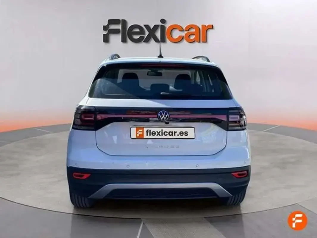 Usado VW T-Cross Advance 110 CV (80 kW) 2022 Blanco SUV