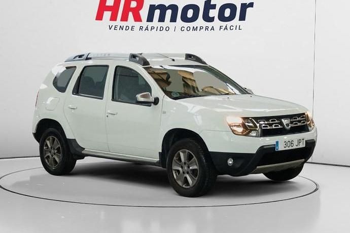 Usado Dacia Duster Lauréate 125 CV (91 kW) 2016 SUV