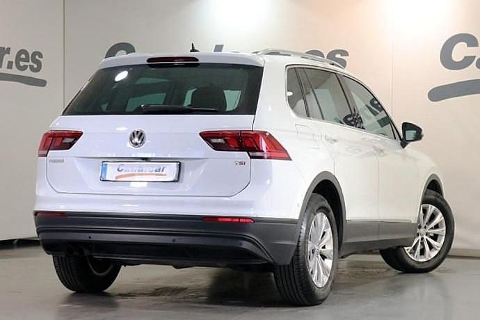 Usado VW Tiguan Advance 150 CV (110 kW) 2017 Blanco SUV