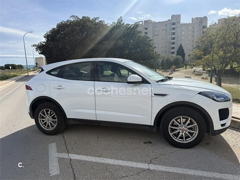 Usado Jaguar E-Pace 150 CV (110 kW) 2019 Blanco SUV