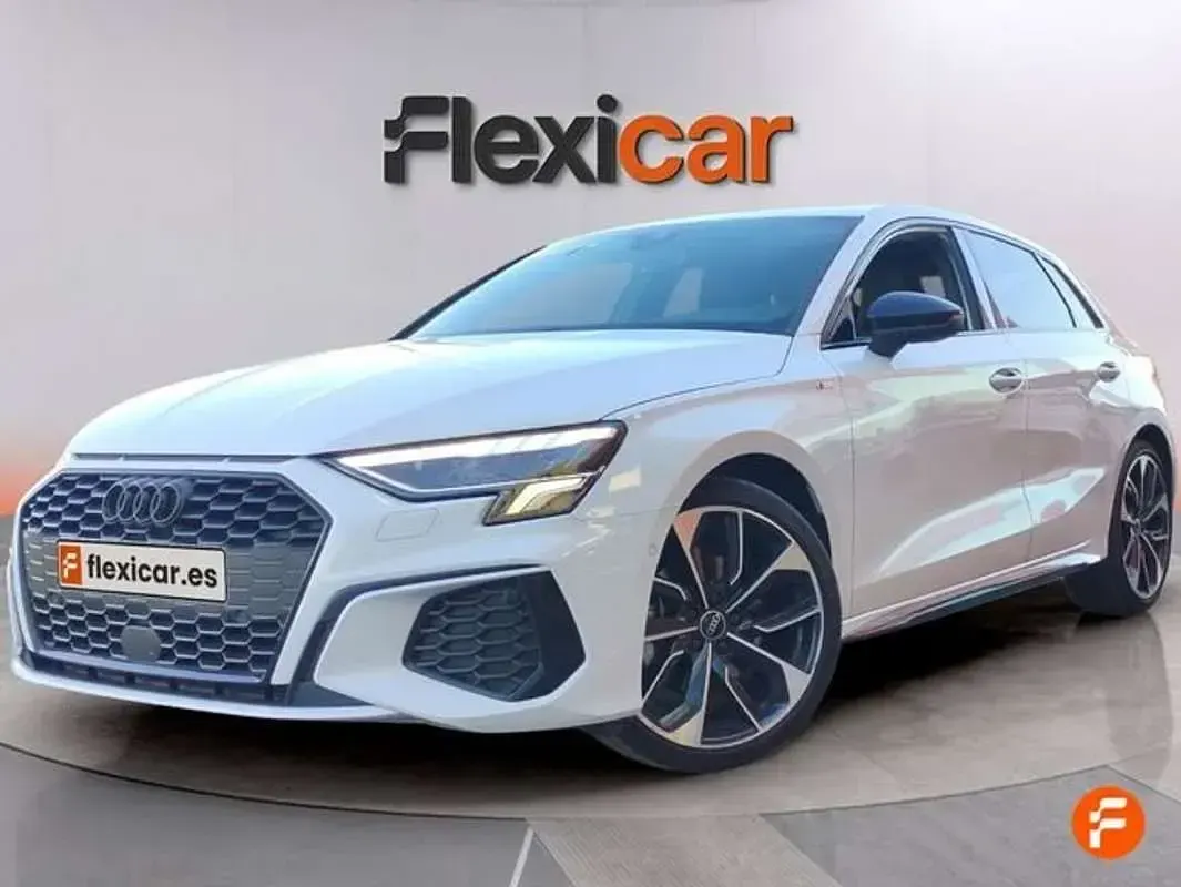 Usado Audi A3 Sportback 116 CV (85 kW) 2024 Blanco Utilitario