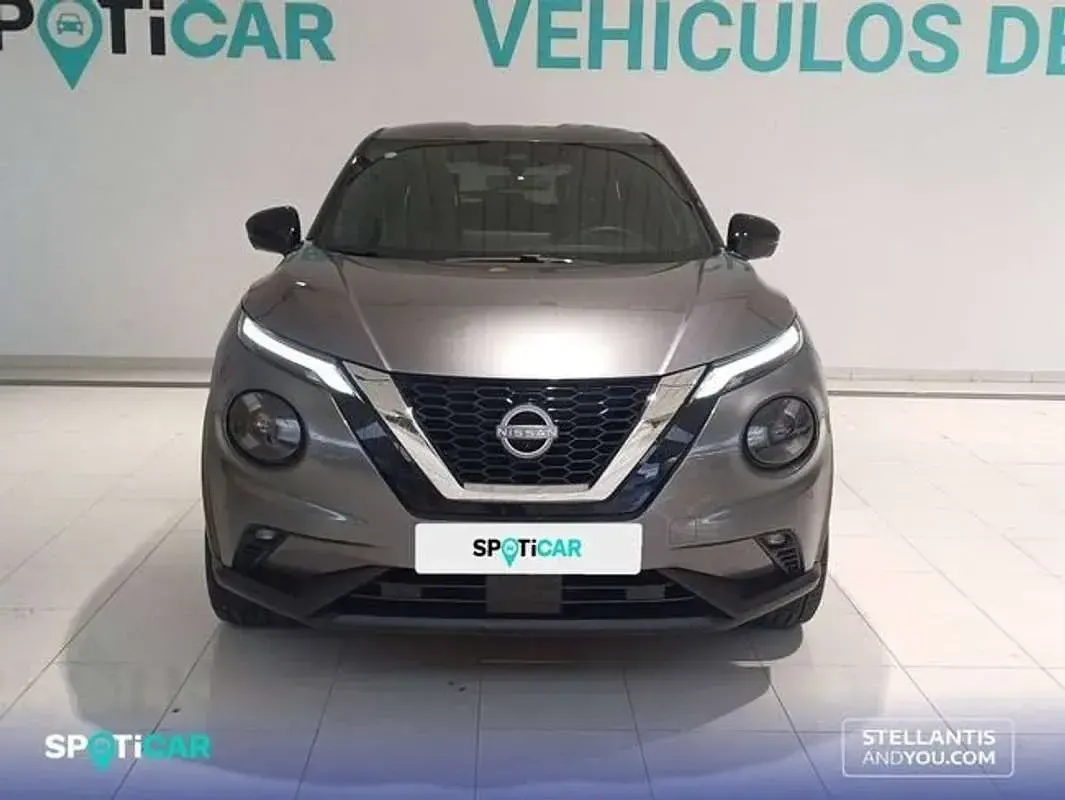 Usado Nissan Juke Tekna 114 CV (83 kW) 2025 Gris SUV