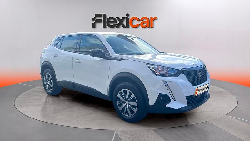 Usado Peugeot 2008 Active 101 CV (74 kW) 2019 Blanco SUV
